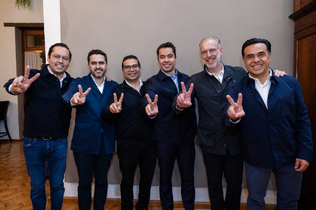 SONRÍAN… LA ENCUESTA SIGUE